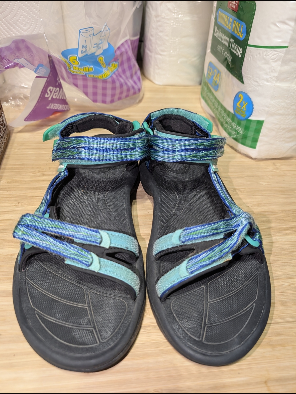 Teva Women's Size 7.5